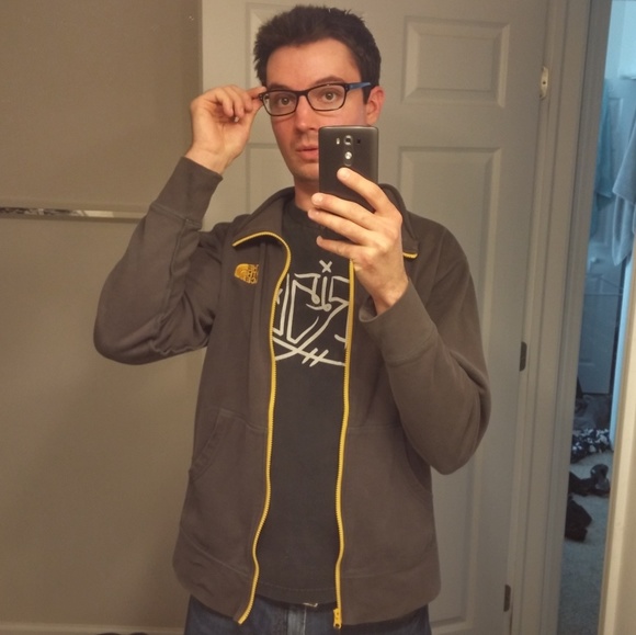 Meet your Posher, Josh - Picture 1 of 1